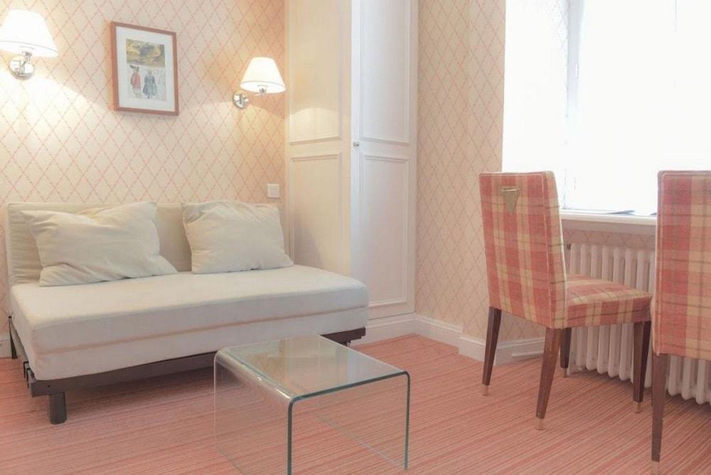 Gradlon Hotel Quimper Buitenkant foto