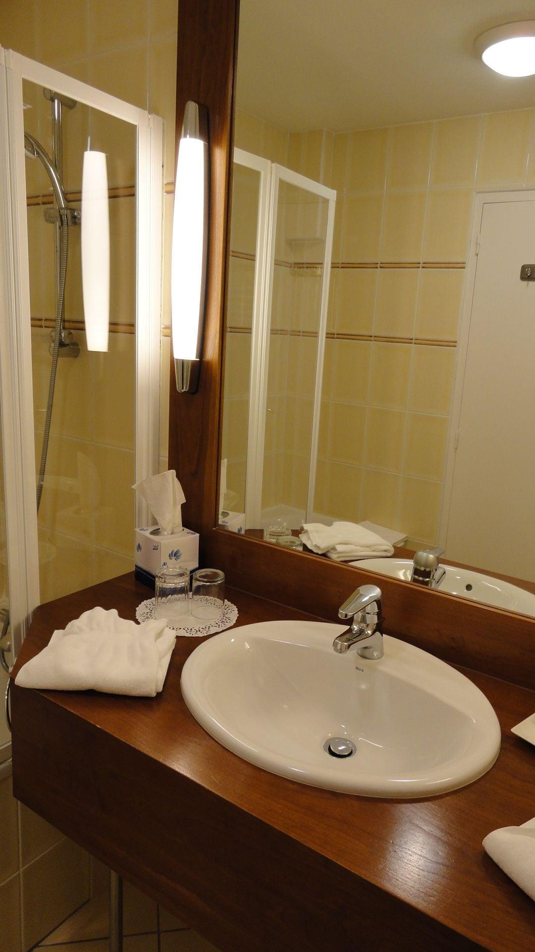 Gradlon Hotel Quimper Buitenkant foto