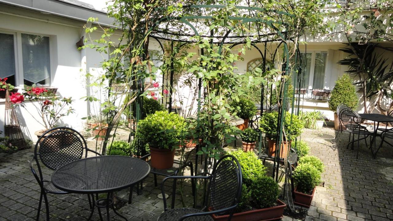 Gradlon Hotel Quimper Buitenkant foto